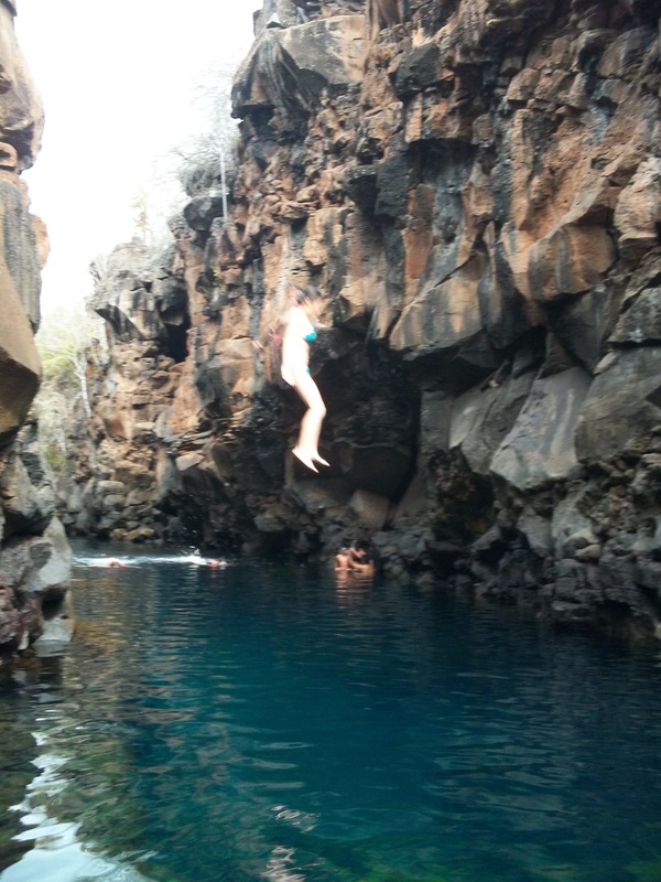 Las Grietas, Jumping from Rocks